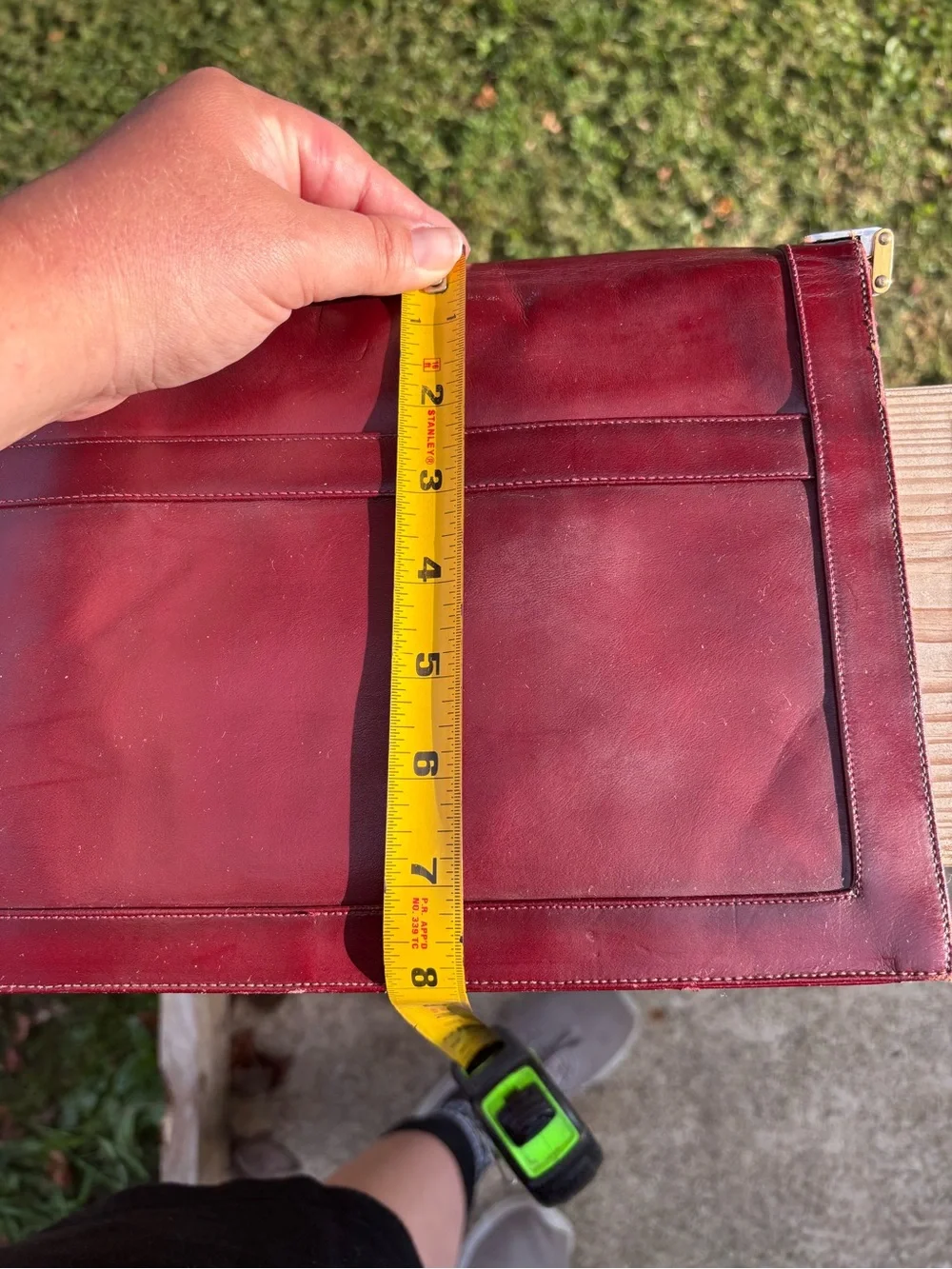 vintage Lou Taylor Italian leather swivel mirror clutch
